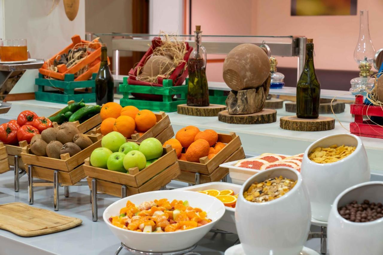 Hotel Ibis Gaziantep Esterno foto